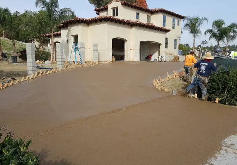 Concrete driveway in San Diego, CA